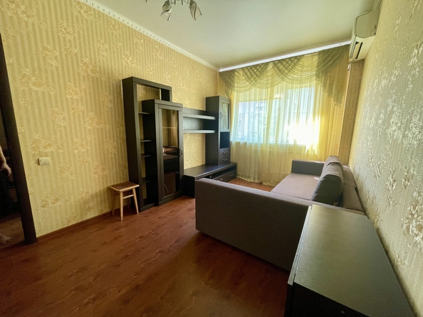 
  Продается 1-комн. квартира, 35 м², Извилистая ул, д. 19
. Фото 6.