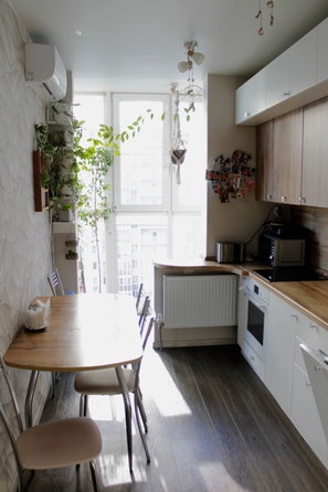 
  Продается 2-комн. квартира, 50 м², Стабильная ул, д. 3
. Фото 1.