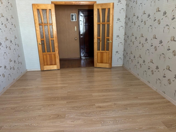 
  Продается 2-комн. квартира, 50.7 м², 2-й Пятилетки ул, д. 6/1
. Фото 3.