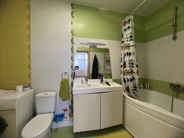 
  Продается 2-комн. квартира, 85 м², 2-я Краснодарская ул, д. 135
. Фото 10.