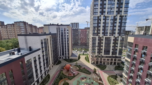 
  Продается 2-комн. квартира, 67 м², Берберовская ул, д. 9
. Фото 10.