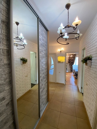 
  Продается 2-комн. квартира, 64 м², Максима Горького ул, д. 214/101
. Фото 18.