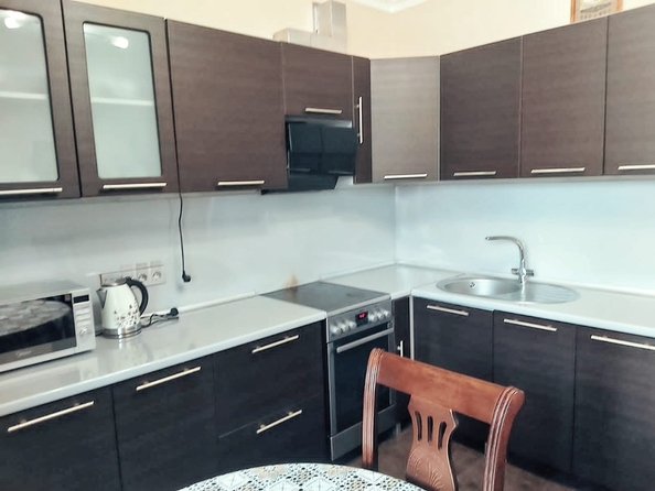 
  Продается 3-комн. квартира, 78.8 м², Стабильная ул, д. 11
. Фото 2.