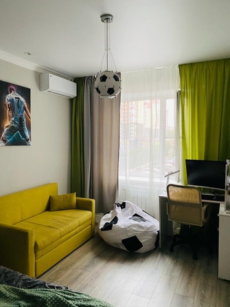 
  Продается 4-комн. квартира, 81 м², Берберовская ул, д. 2
. Фото 6.