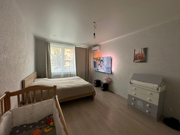 
  Продается 2-комн. квартира, 57 м², 1-я Ковровая ул, д. 65
. Фото 3.