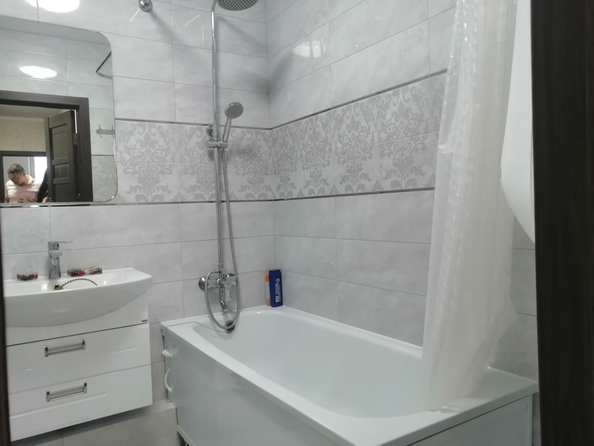 
  Продается 2-комн. квартира, 50 м², Чаленко пер, д. 17
. Фото 14.