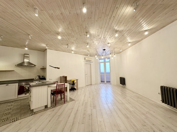 
  Продается 4-комн. квартира, 139 м², Пацаева ул, д. 16/1
. Фото 3.