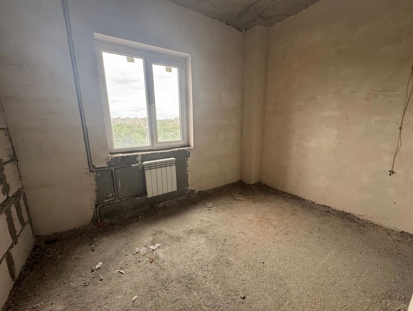 
  Продается 2-комн. квартира, 85.8 м², 2-я Краснодарская ул, д. 135а
. Фото 8.