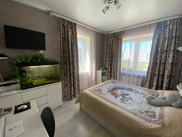 
  Продается 2-комн. квартира, 60 м², Еременко ул, д. 108
. Фото 3.