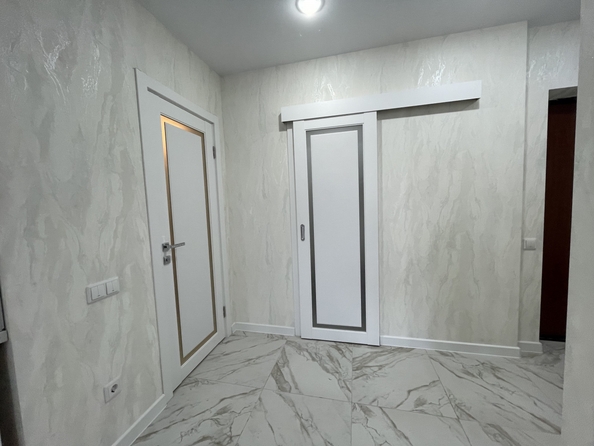 
  Продается 2-комн. квартира, 52 м², Оганова ул, д. 20
. Фото 7.