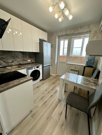 
  Продается 3-комн. квартира, 66 м², Батуринская ул, д. 167/16
. Фото 2.