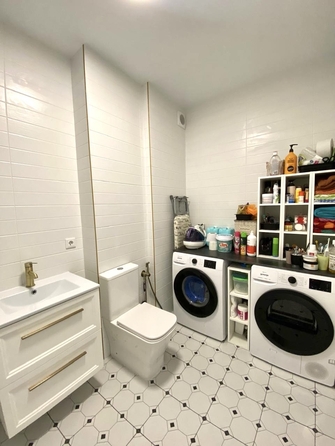 
  Продается 3-комн. квартира, 80.2 м², Берберовская ул, д. 8
. Фото 13.