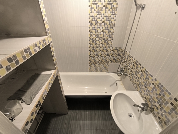 
  Продается 3-комн. квартира, 68.5 м², Таганрогская ул, д. 126
. Фото 10.