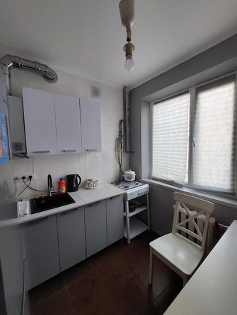 
  Продается 3-комн. квартира, 62.5 м², Батуринская ул, д. 15
. Фото 8.