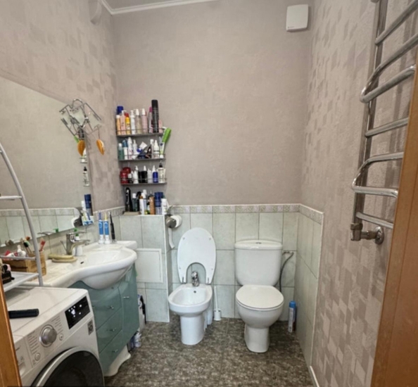 
  Продается 4-комн. квартира, 99 м², Жмайлова ул, д. 27
. Фото 11.