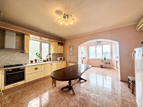 
  Продается дом, 300 м², Ростов-на-Дону
. Фото 2.