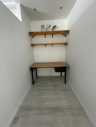 
  Продается 2-комн. квартира, 54.8 м², Дунаевского пер, д. 17
. Фото 7.