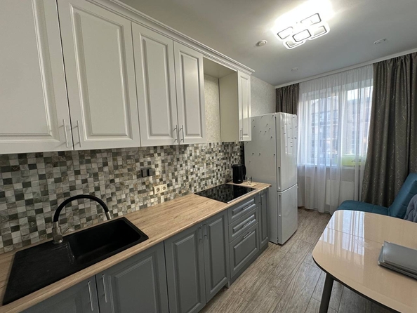 
  Продается 1-комн. квартира, 38 м², Батуринская ул, д. 159/78
. Фото 2.