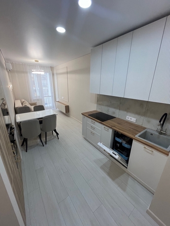 
  Продается 2-комн. квартира, 60 м², Ларина ул, д. 45
. Фото 1.