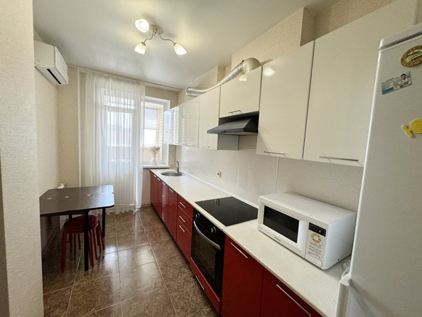 
  Продается 1-комн. квартира, 41 м², Еременко ул, д. 100
. Фото 4.