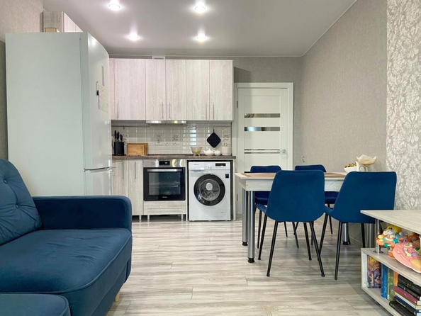 
  Продается 2-комн. квартира, 47.5 м², Заводская ул, д. 35
. Фото 1.