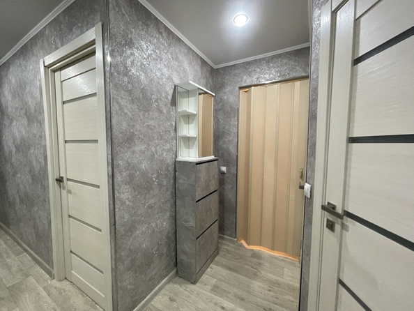 
  Продается 2-комн. квартира, 58 м², Крепостной пер, д. 77
. Фото 5.