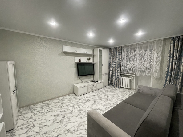 
  Продается 2-комн. квартира, 58 м², Крепостной пер, д. 77
. Фото 17.