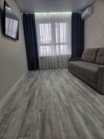 
  Продается 1-комн. квартира, 40 м², Берберовская ул, д. 9
. Фото 3.