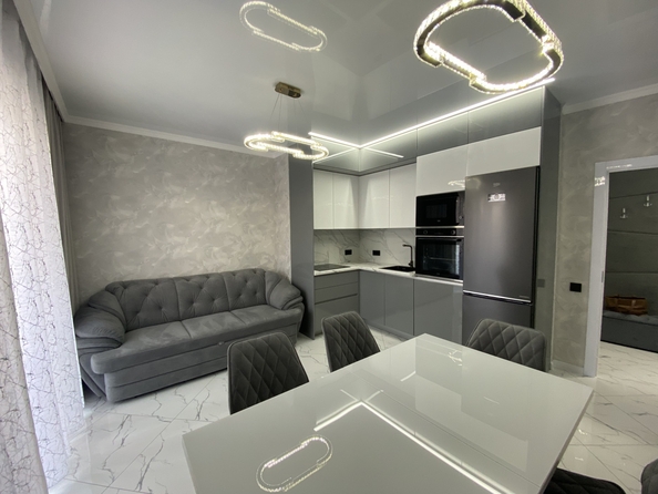 
  Продается 4-комн. квартира, 79 м², Еременко ул, д. 114
. Фото 3.