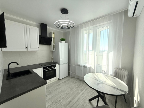 
  Продается 1-комн. квартира, 39 м², Ткачева ул, д. 42
. Фото 2.