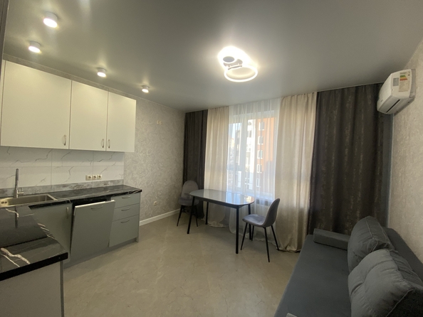 
  Продается 2-комн. квартира, 42 м², Еременко ул, д. 110/1
. Фото 3.