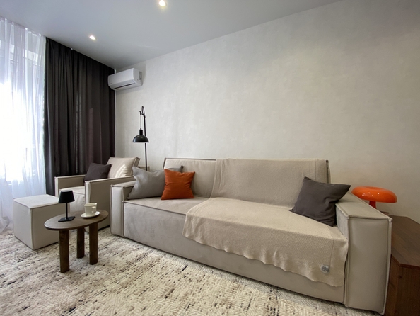 
  Продается 1-комн. квартира, 41.8 м², Берберовская ул, д. 16
. Фото 1.