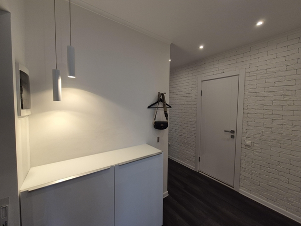 
  Продается 2-комн. квартира, 62 м², 40-летия Победы пр-кт, д. 97
. Фото 18.