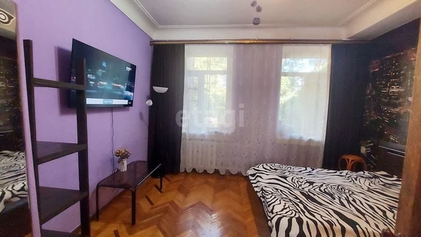 
   Продам 3-комнатную, 67 м², Малюгиной ул, 105

. Фото 5.