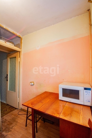 
   Продам 2-комнатную, 41 м², Комсомольская пл, 79/5

. Фото 9.
