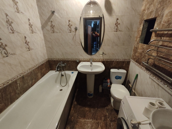 
  Продается 2-комн. квартира, 50 м², Еременко ул, д. 101
. Фото 9.