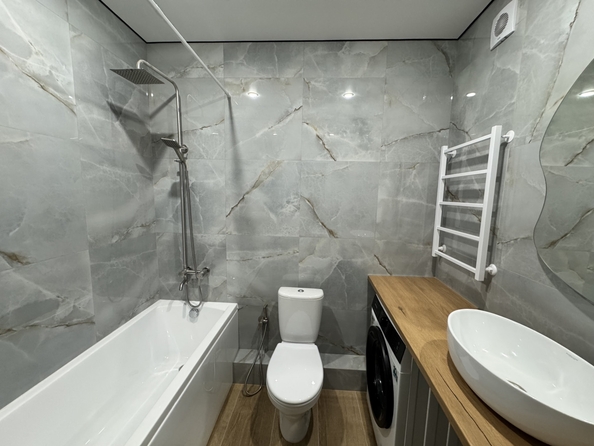 
  Продается 1-комн. квартира, 40 м², Вересаева ул, д. 102
. Фото 5.