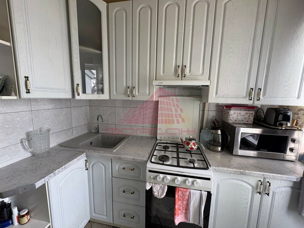 
  Продается 2-комн. квартира, 39 м², Малиновского ул, д. 76/2
. Фото 4.