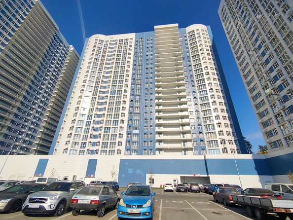
  Продается 3-комн. квартира, 57 м², Привокзальная пл, д. 3/1
. Фото 15.