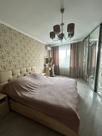 
  Продается 4-комн. квартира, 91 м², Королева пр-кт, д. 25
. Фото 3.