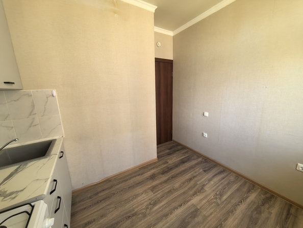 
  Продается 1-комн. квартира, 28.1 м², Берберовская ул, д. 28
. Фото 6.