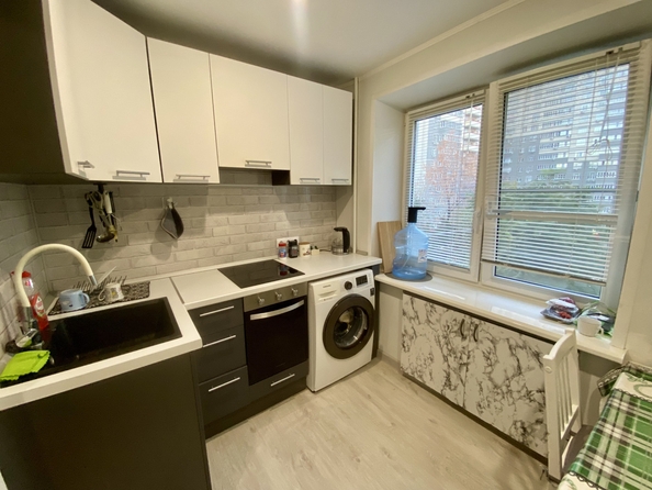 
  Продается 2-комн. квартира, 44 м², 40-летия Победы пр-кт, д. 63
. Фото 1.