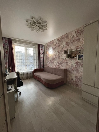 
  Продается 3-комн. квартира, 62 м², Заводская ул, д. 35
. Фото 3.