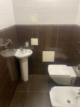 
  Продается 2-комн. квартира, 77.5 м², Максима Горького ул, д. 13
. Фото 14.