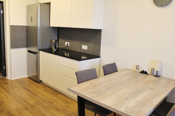 
  Продается 3-комн. квартира, 105 м², Крупской ул, д. 82/4
. Фото 3.