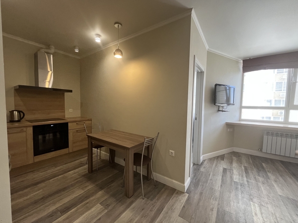 
  Продается 1-комн. квартира, 38 м², Тельмана ул, д. 110
. Фото 9.
