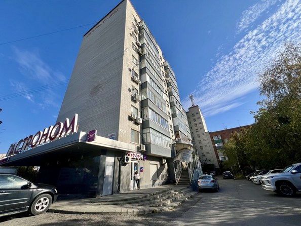
  Продается 2-комн. квартира, 52.4 м², Вартанова ул, д. 14В
. Фото 8.
