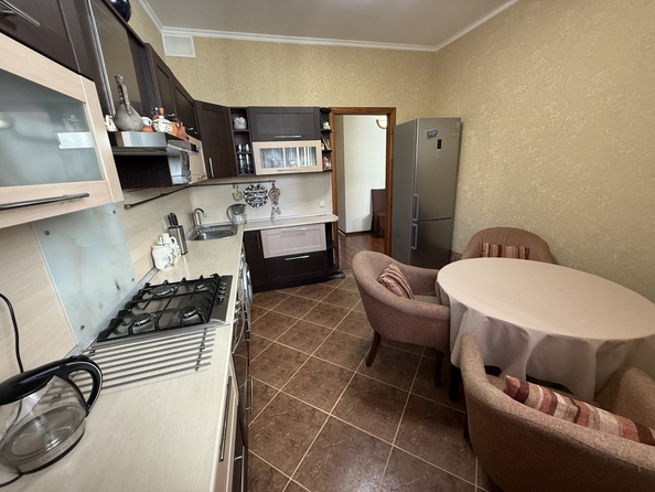 
  Продается 3-комн. квартира, 85 м², Малиновского ул, д. 70
. Фото 9.