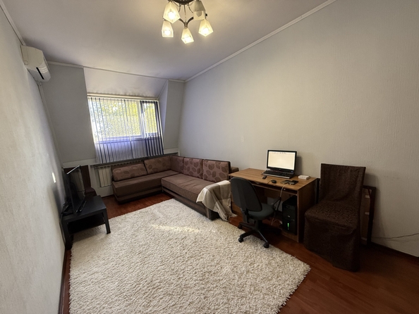 
  Продается 3-комн. квартира, 85 м², Малиновского ул, д. 70
. Фото 10.