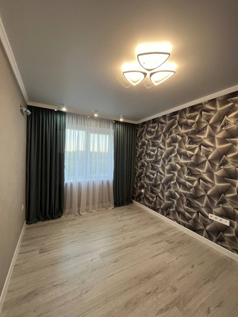 
  Продается 1-комн. квартира, 39.2 м², Берберовская ул, д. 32
. Фото 5.